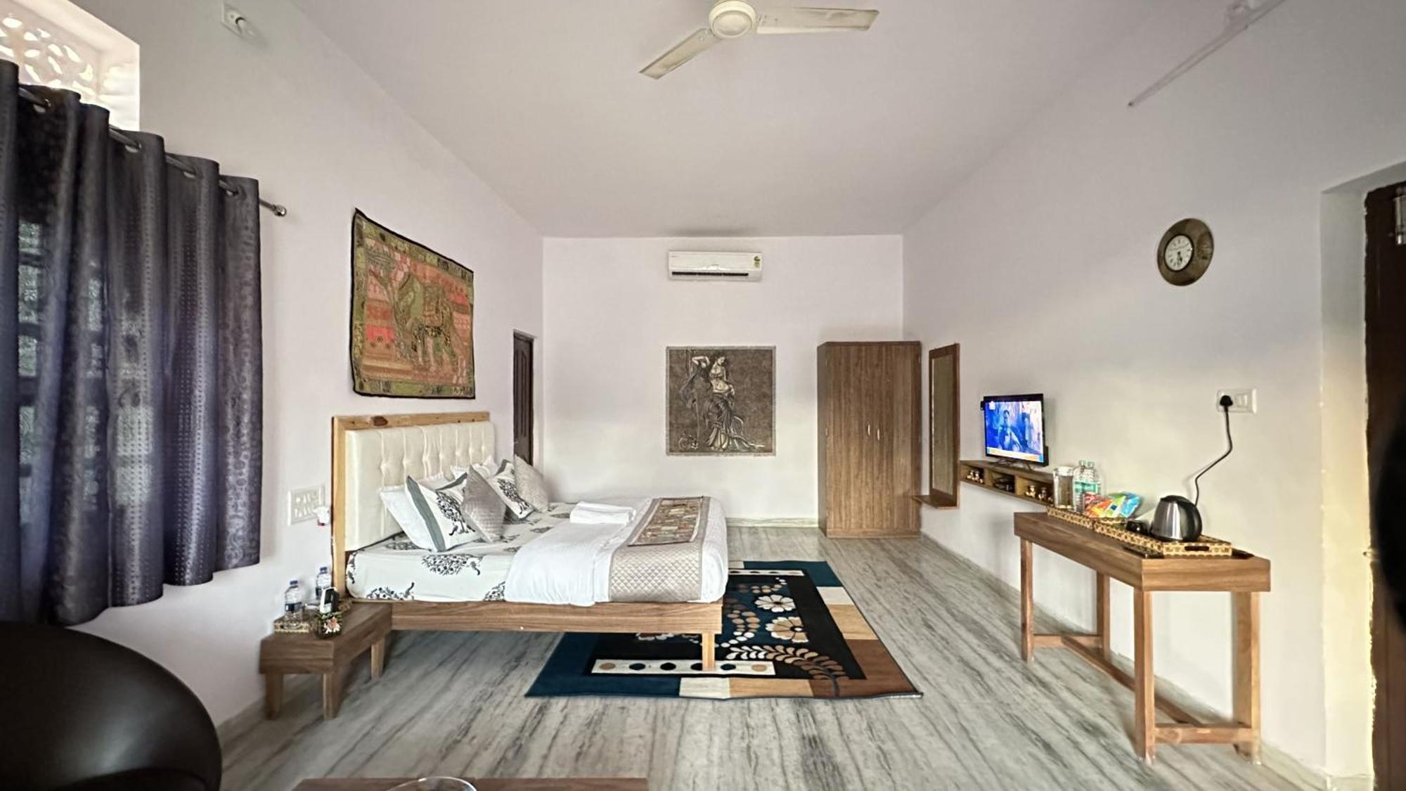 The Burj Resort Luxurious Stay Udaipur Extérieur photo