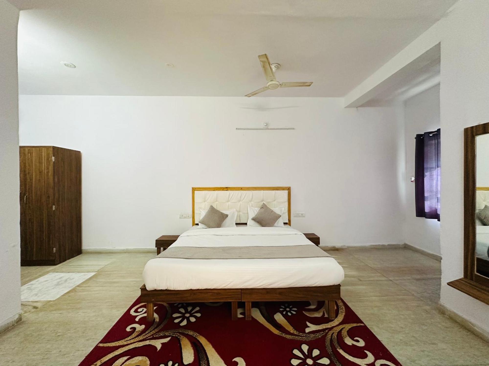 The Burj Resort Luxurious Stay Udaipur Extérieur photo