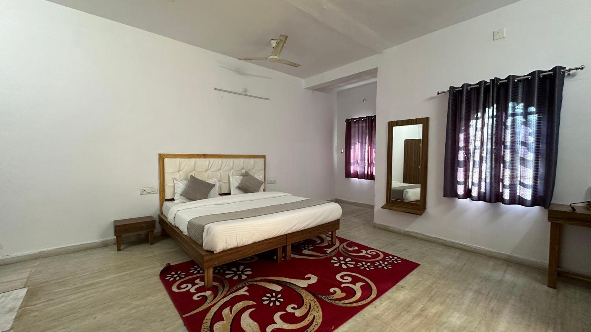 The Burj Resort Luxurious Stay Udaipur Extérieur photo
